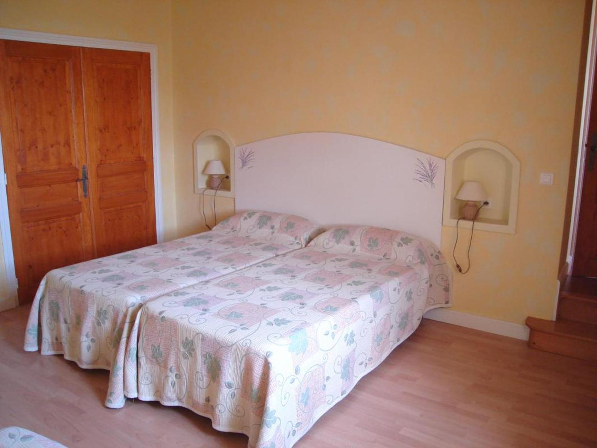 Belle Maison De Campagne Avec Piscine, 4 Chambres, Jardin Et Terrasse Pres De Montbrison - Fr-1-496-48 Chalain-le-Comtal Екстер'єр фото
